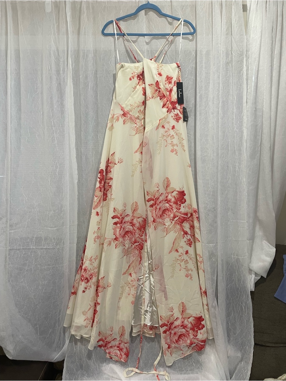 NWT Lulu's Cream Maxi Dress with Red Floral Print